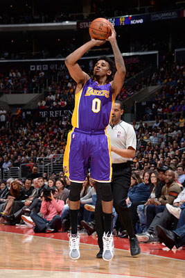 场对抗与出 场对抗与出